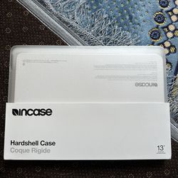 Incase Hardshell Dot Case MacBook Pro - Clear 13”