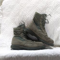 MILITARY STEEL TOE BOOTS SIZE 11