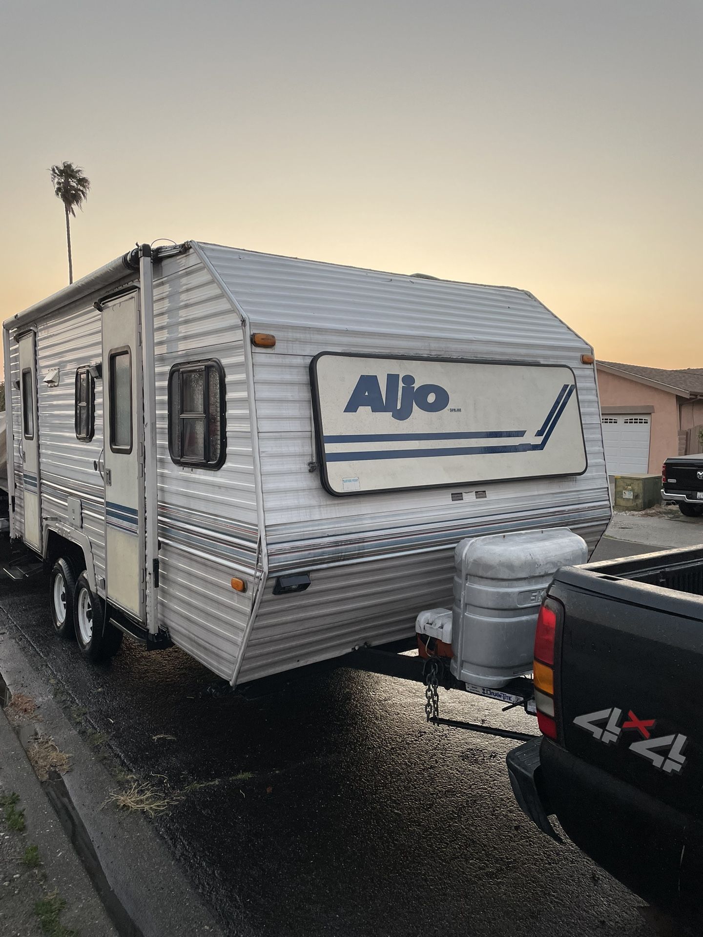 Camper