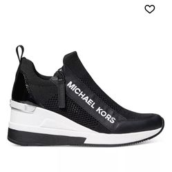 MICHAEL Michael Kors Willis Knit Trainer Wedge Sneakers size 8.5M the box is damaged