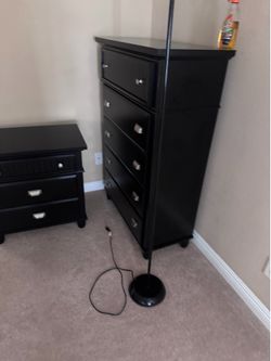 5pc king size bedroom set no mattress