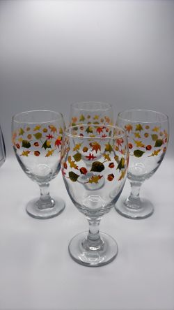 Vintage Libby fall, autumn leaves and acorns water goblet