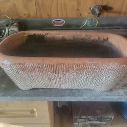 Rectangular Pot Gives Good Vibes