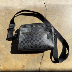 Coach “Camera Bag” Pre-Owned