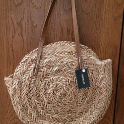 Forever 21 round straw tote bag with herringbone weave