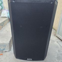 Alto TS315 2,000W 15” Powered Speaker