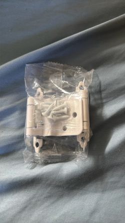 Cabinet hardware
