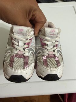 Toys New Balance Toddler Shoe 8c