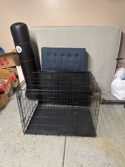 Dog crate