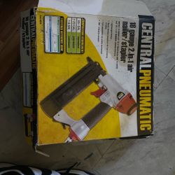  Central pneumatic Nailer/ Stapler 