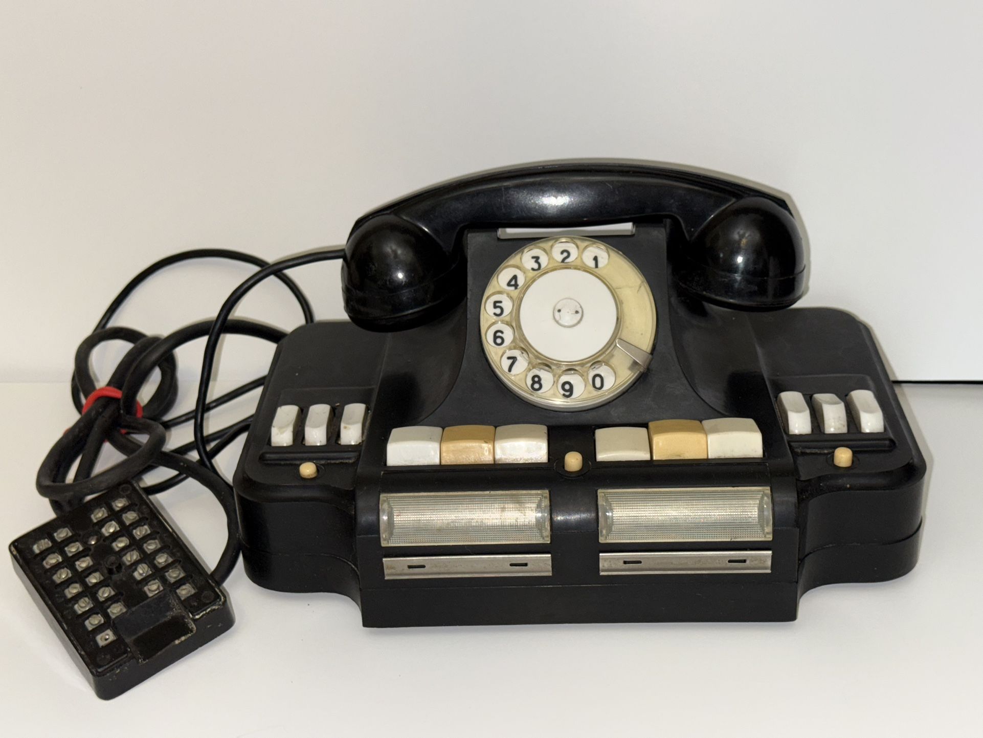 VTG Soviet Union-era telephone