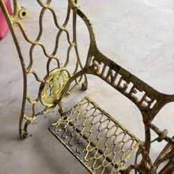 Singer Sewing Machine Base