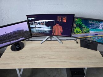 High-End Gaming Setup - RTX 4080 PC w/ 3TB Storage, Three Monitors & Desk