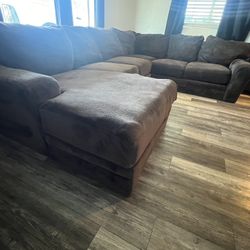 Sectional Couch 
