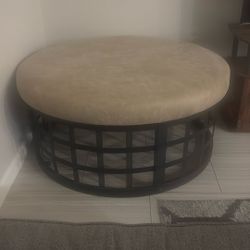 Round Upholstered Ottoman – Modern Metal Base