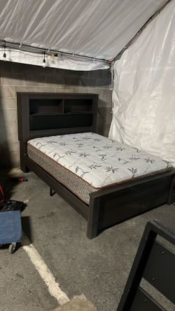 Queen bed- Bed Frame and headBoard and drawers