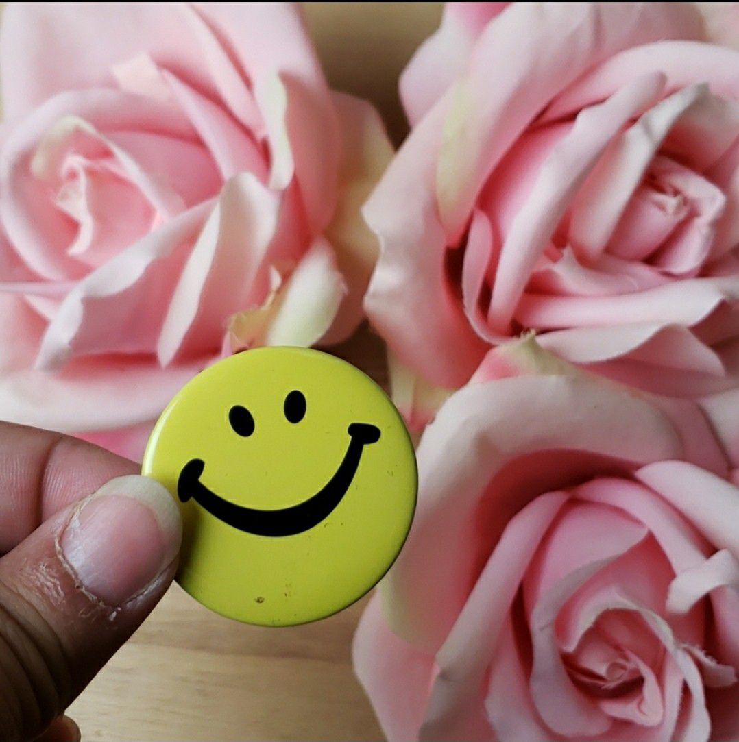 Vintage Smiley Face Pin