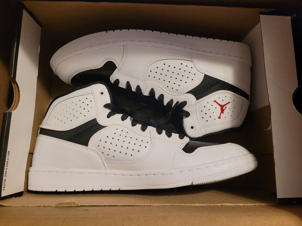 Nike Jordan Access