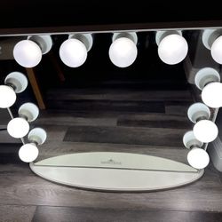 Impressions Vanity