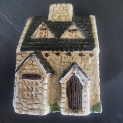 Vintage Cottage House Home Pottery Tea Light Candle/ incense Holder