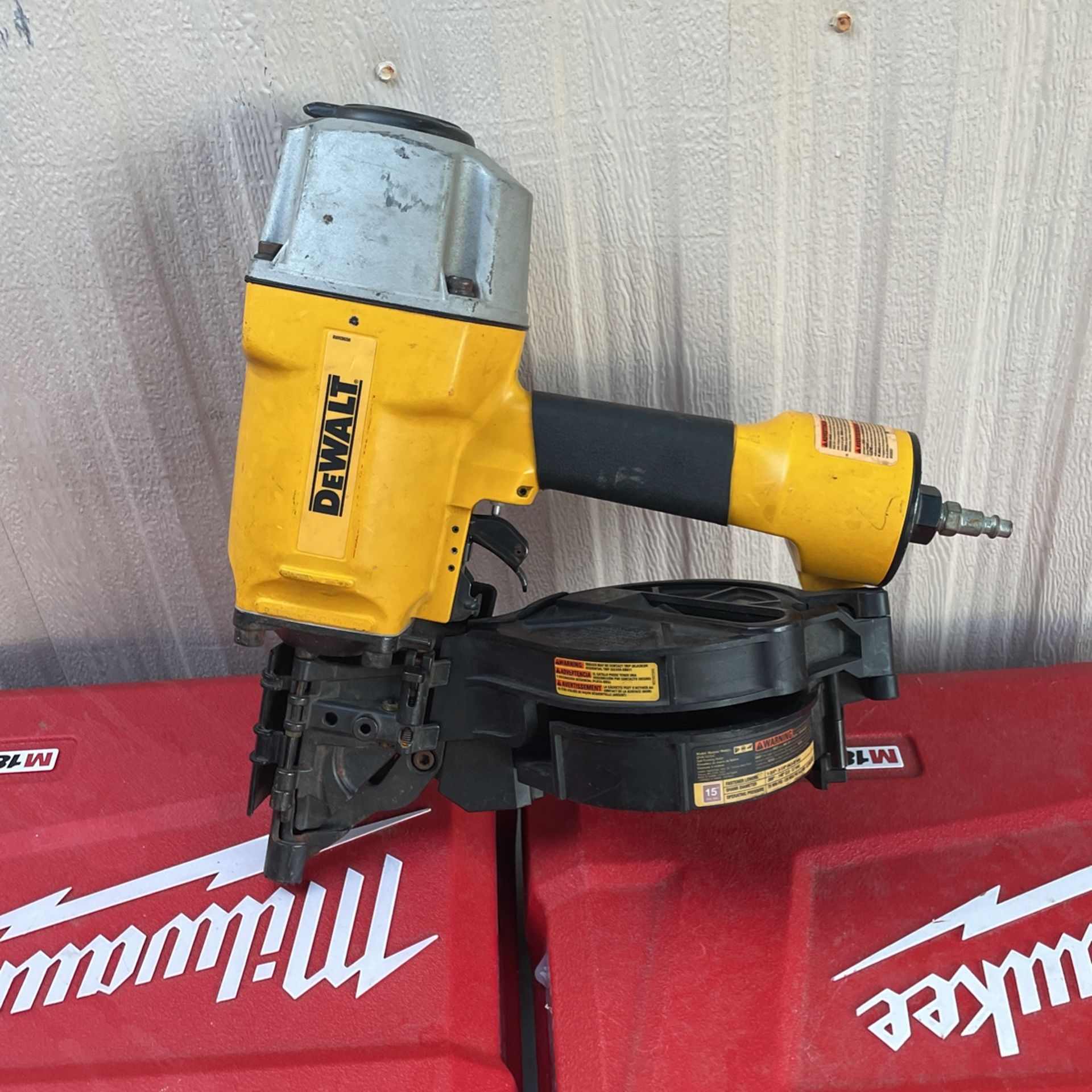 Dewalt dw325c deals