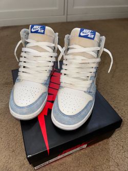 Jordan 1 Hyper Royal GS