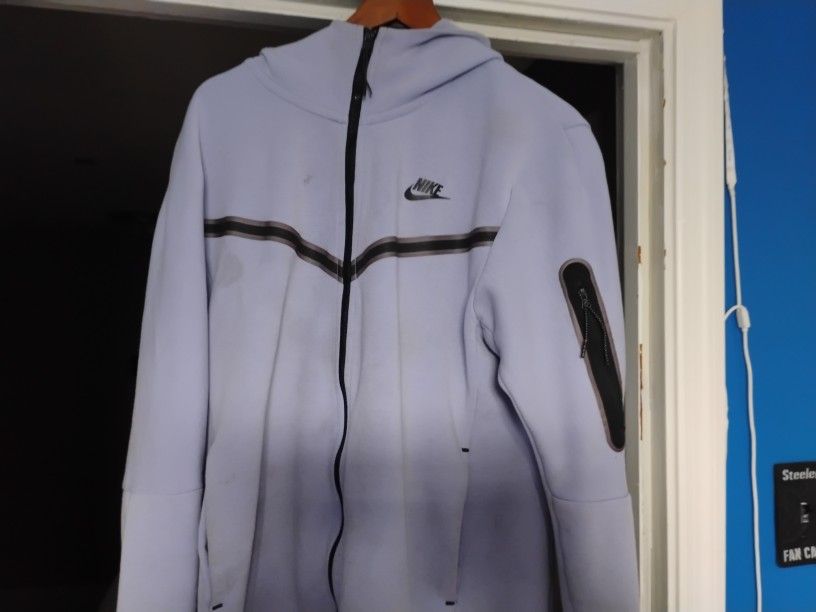 Lavender Nike Tech Fleece Hoodie Medium