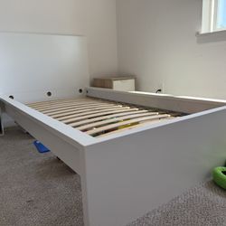 IKEA Twin Bed “MALM”