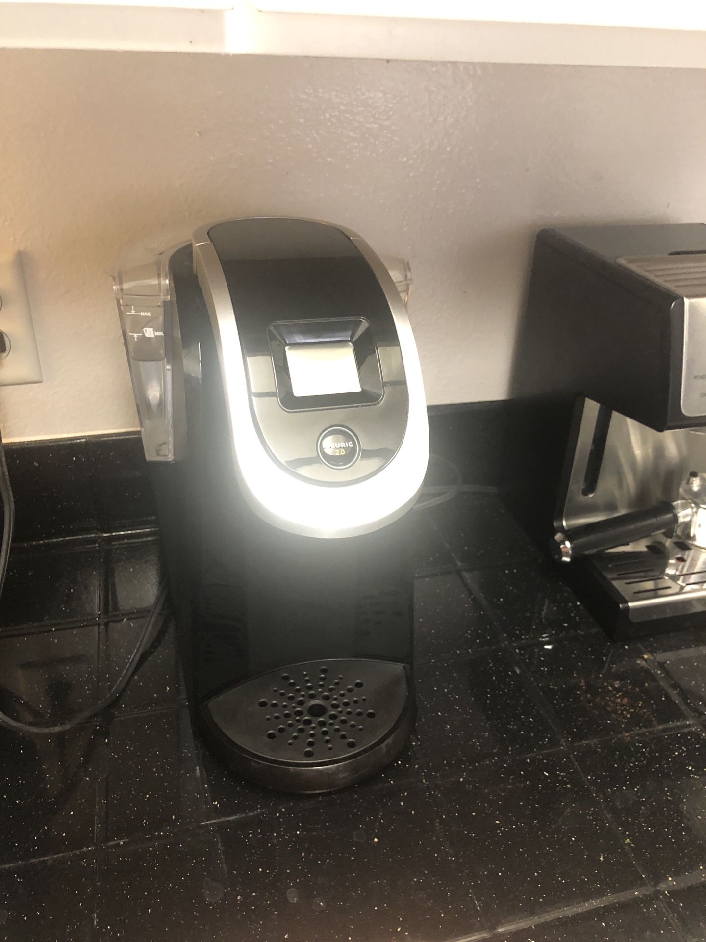 Keurig 2.0 K-Cup Coffee Maker Hot Brewing System