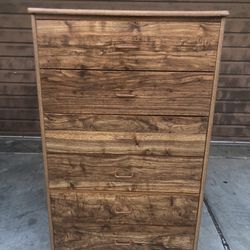 Selling Compress Wood Dresser of 6 drawers 
