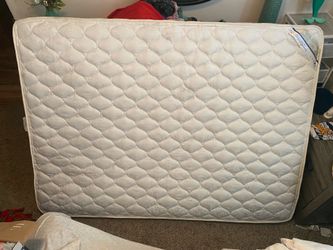 Mattress LaZy Boy supreme comfort  June 06 2025