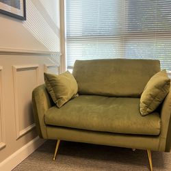 Albany Park / Green Velvet Chair