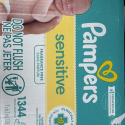 Pampers  Wipes - Sensitive 1344 Count 
