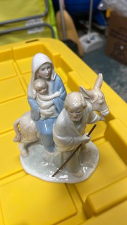 vintage Homco 8910 porcelain figurine