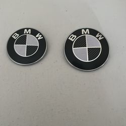 Carbon fiber bmw emblem