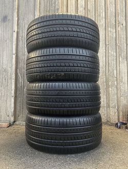 275/45/19  275 45 19  Pirelli P-Zero Rosso PORSCHE