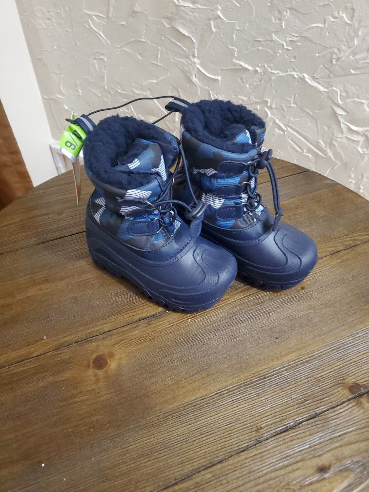 Member's Mark Toddler Boy's Pull On Insulated Snow Boots w/ Bungee Closure

Sz 9/10