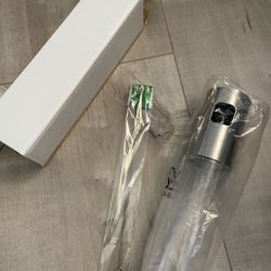 New In Box Oil Sprayer