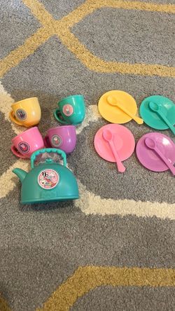 Peppa Pig Miniature tea set