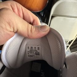 High top white Pumas 