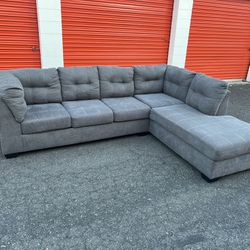 Gray L Shape 2 Piece Sectional with Chaise