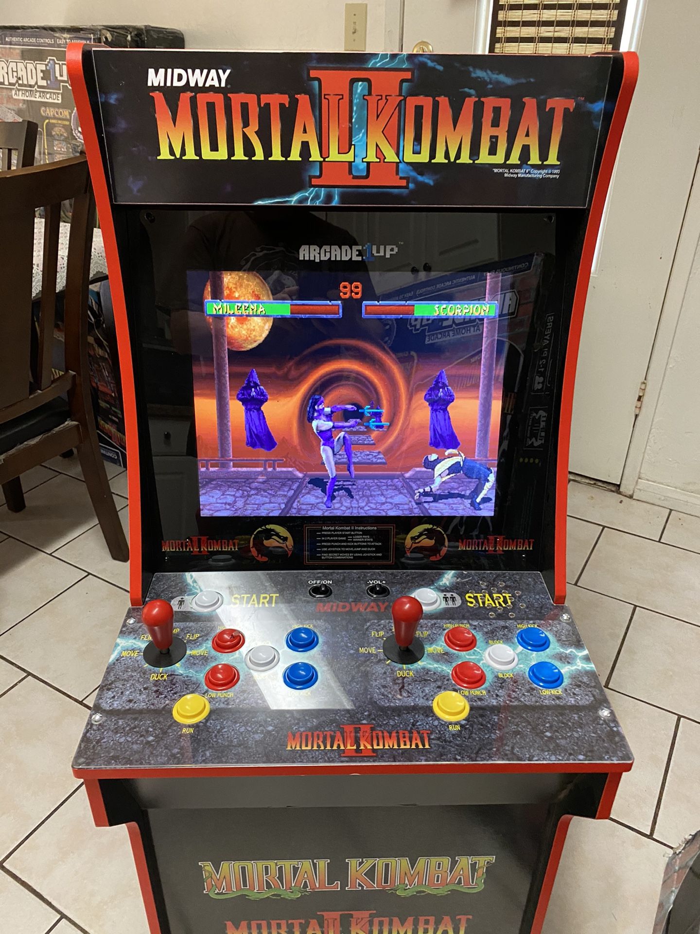 Arcade 1Up Mortal Kombat II.