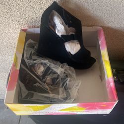 Wedge Womens Heel Size 7