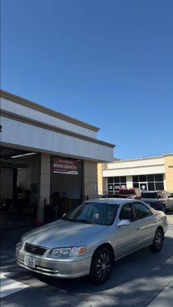 2000 Toyota Camry