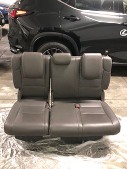 Honda odyssey seats leather