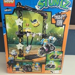New Inbox Lego City Stuntz Knock Down Challenge