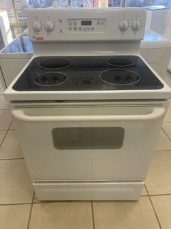 GE GLASS TOP STOVE WHITE