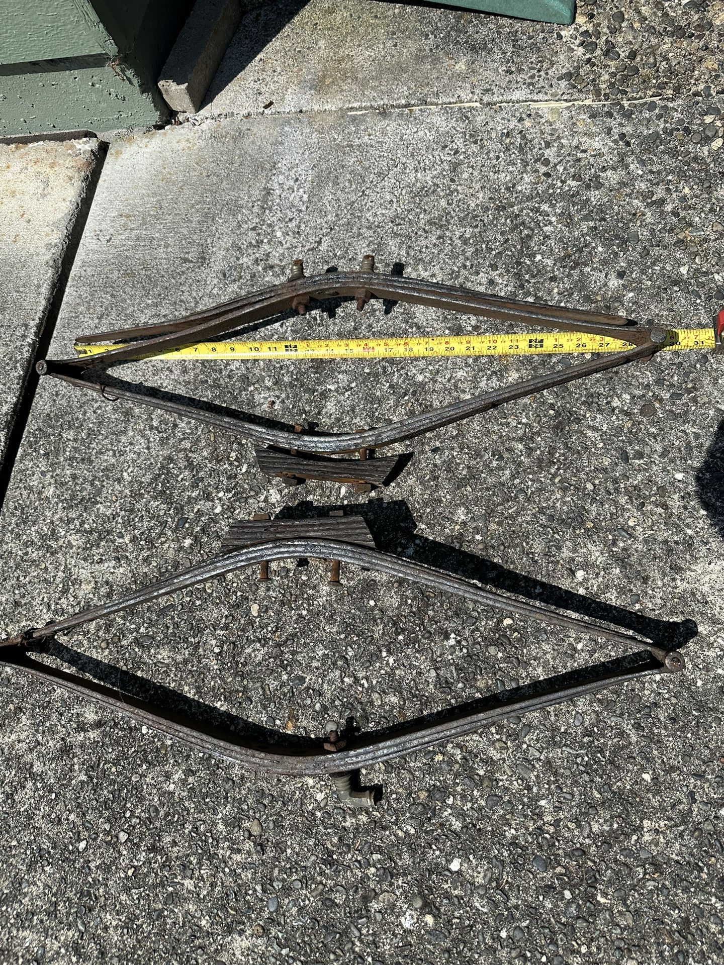 Rickshaw Seat Springs - Would Fit Horse and Buggy Seat - Wagons Seat Sprongs