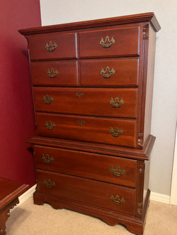 Queen Anne Solid Cherry Chest of Drawers - Fair Condition, 8 Drawers - Tampa, FL