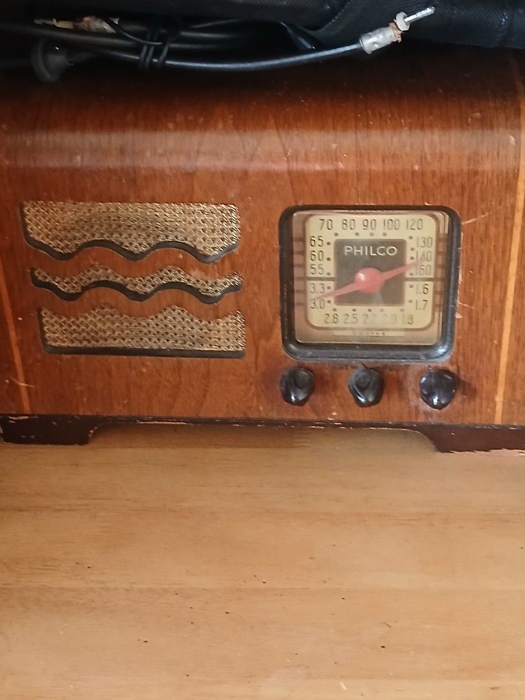 Philco Antique Radio